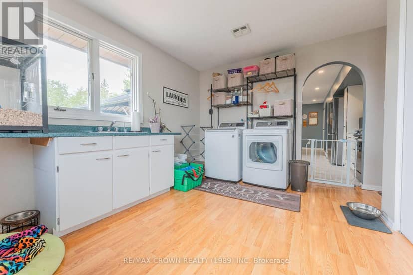 64 Kimberly Drive — photo 19 of 40