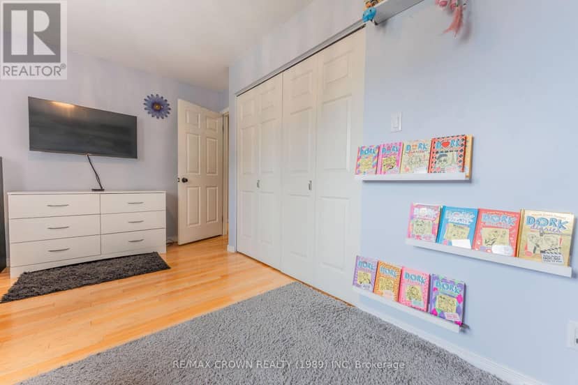64 Kimberly Drive — photo 32 of 40
