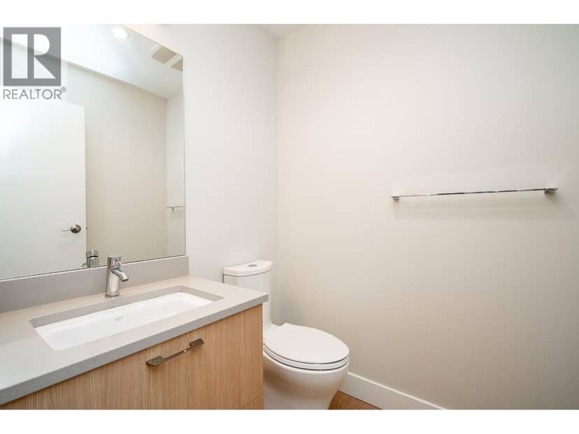 303 1768 55A STREET, Delta, photo 7