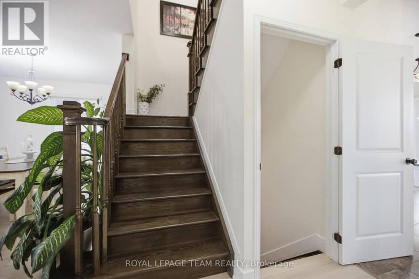 790 Kilbirnie Drive — photo 18 of 40