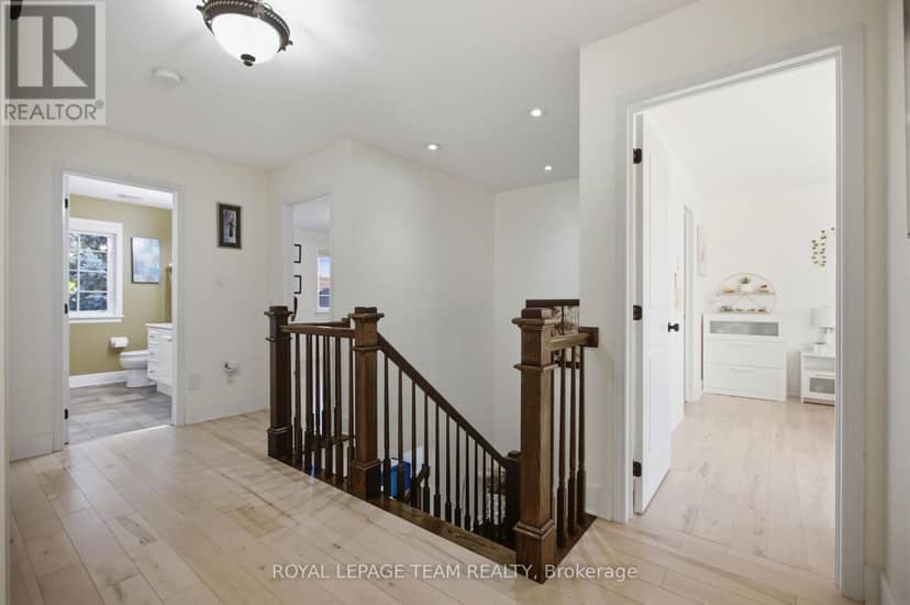 790 Kilbirnie Drive — photo 19 of 40