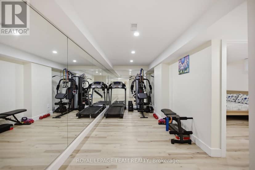 790 Kilbirnie Drive — photo 31 of 40