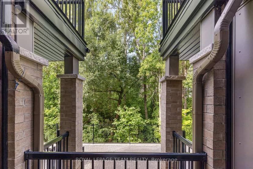 32 - 538 Crescendo Private — photo 31 of 35