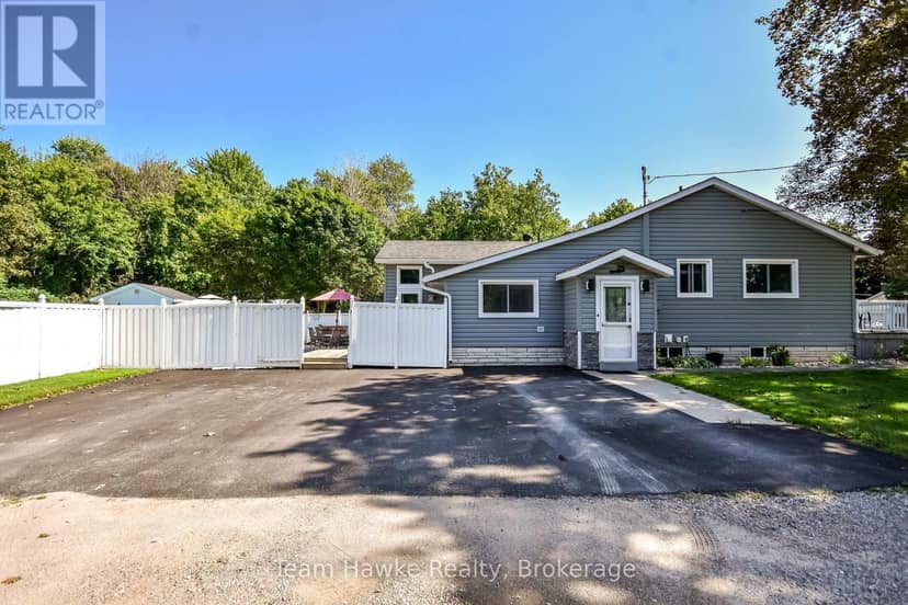 25 Lucy Street — photo 1 of 40