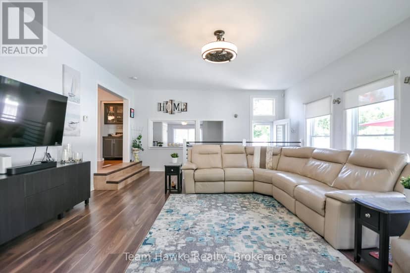 25 Lucy Street — photo 12 of 40