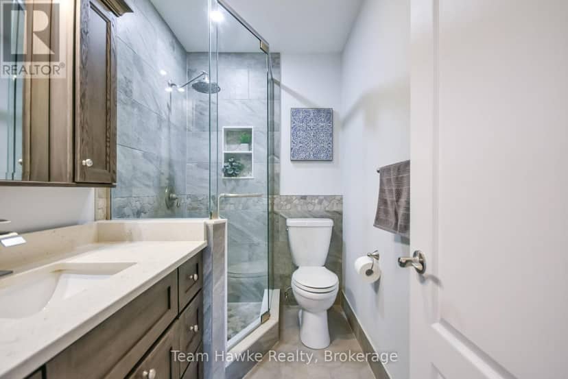 25 Lucy Street — photo 29 of 40