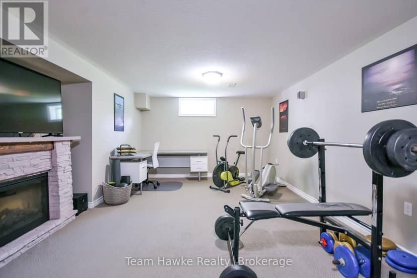 25 Lucy Street — photo 33 of 40
