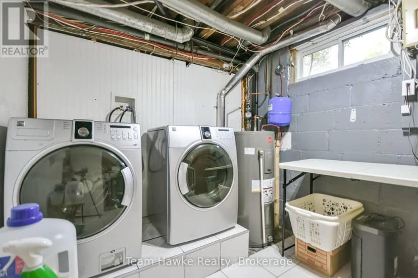 25 Lucy Street — photo 37 of 40