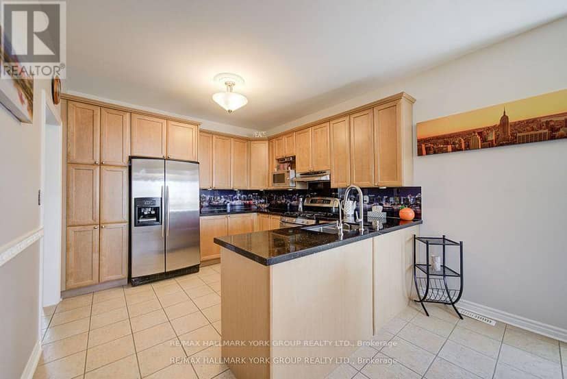 26 Regalia Way — photo 12 of 40