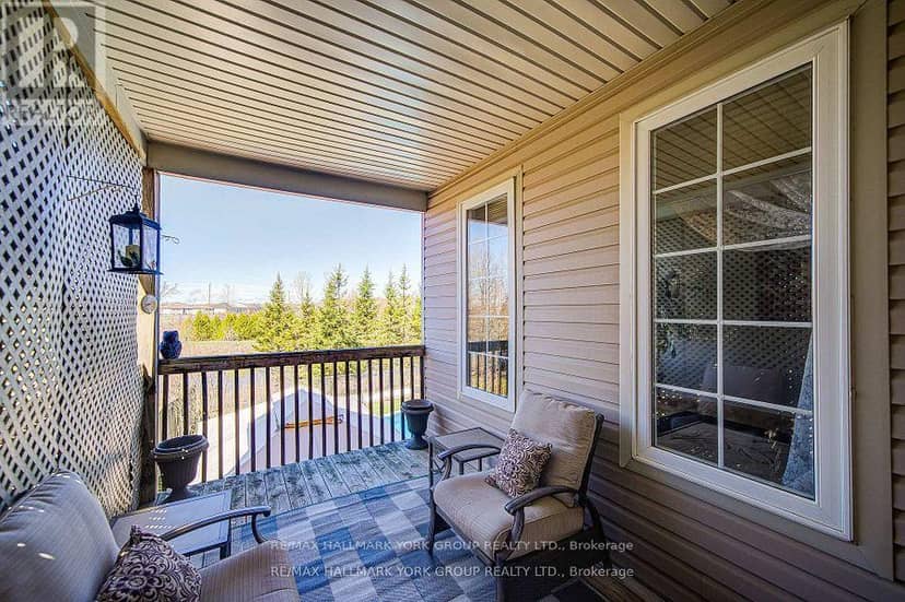 26 Regalia Way — photo 16 of 40