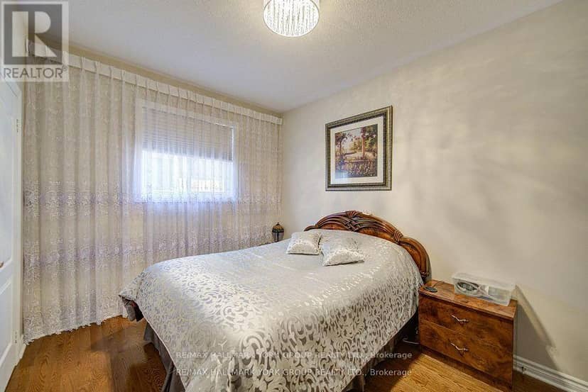 26 Regalia Way — photo 19 of 40
