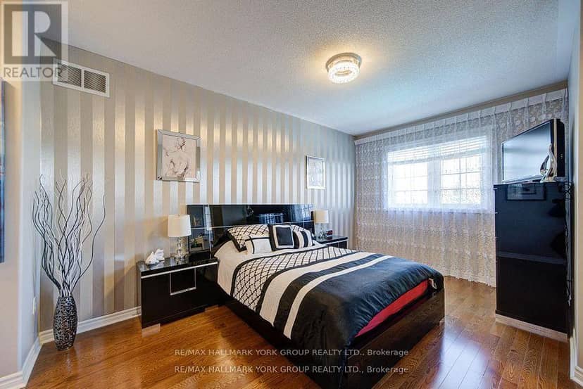 26 Regalia Way — photo 22 of 40