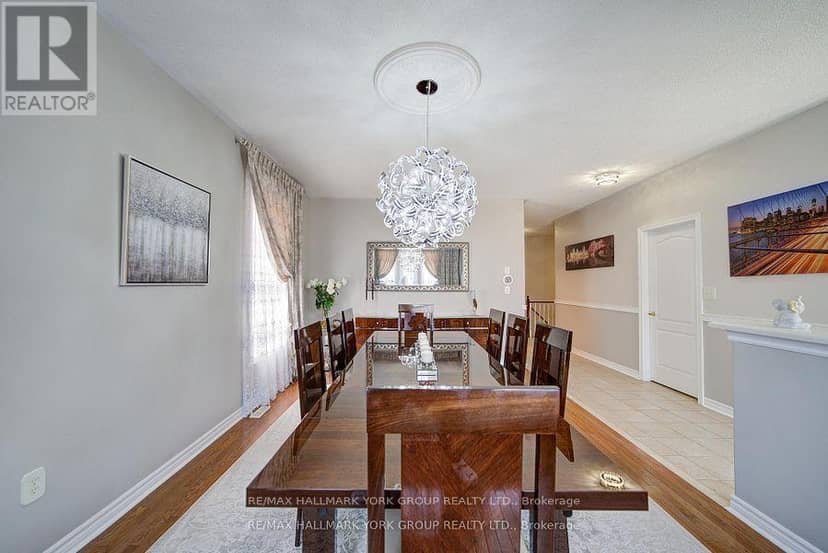 26 Regalia Way — photo 7 of 40