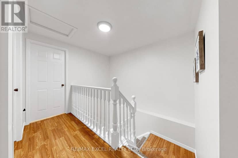 548 Mariner Drive — photo 23 of 40