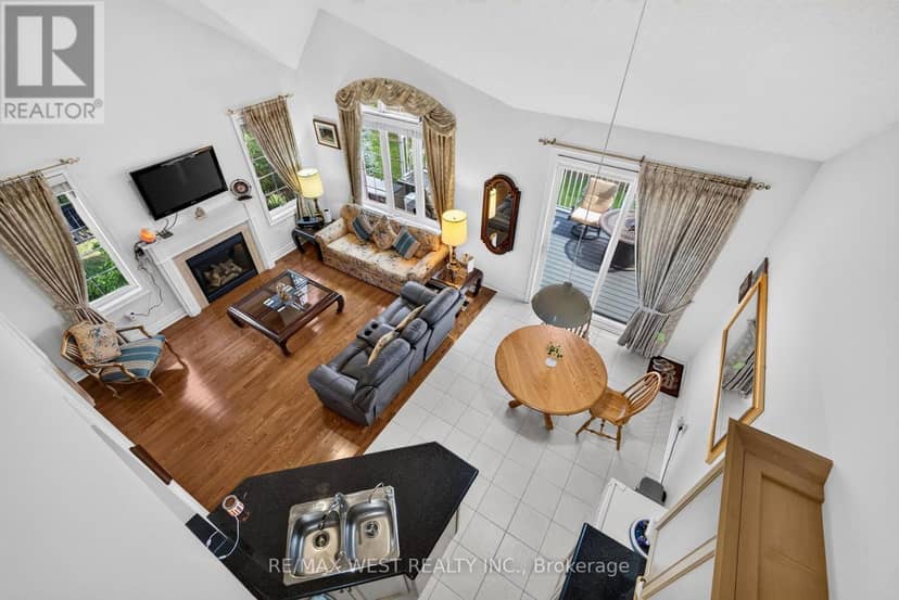 1 Potts Lane — photo 14 of 40