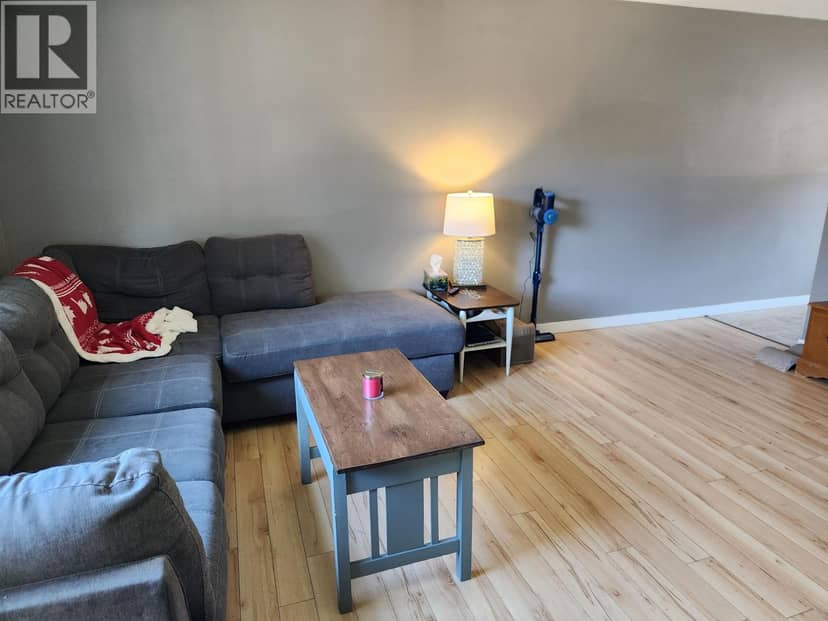 G70 1900 STRATHCONA AVENUE, Prince George, photo 4