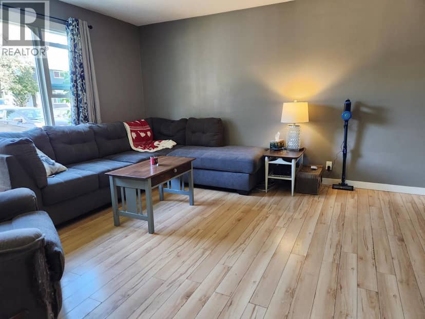 G70 1900 STRATHCONA AVENUE, Prince George, photo 3