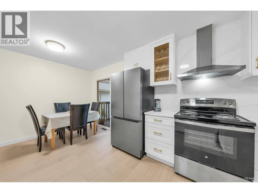 1382 SUTHERLAND AVENUE, Port Coquitlam, photo 6