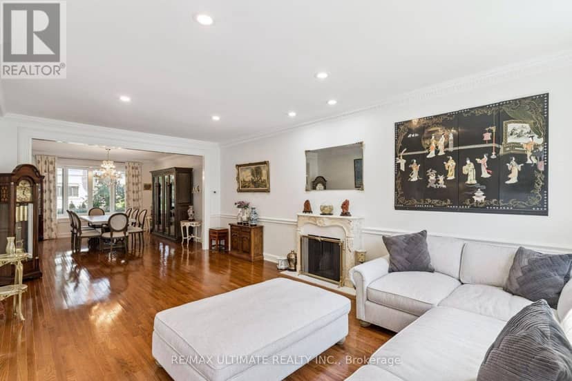 1 Versailles Court — photo 12 of 40