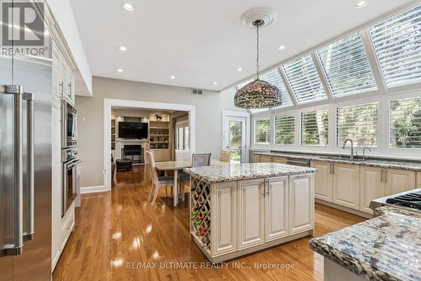 1 Versailles Court — photo 17 of 40