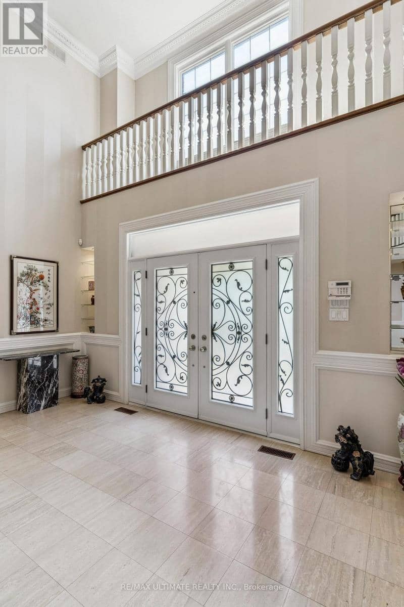 1 Versailles Court — photo 9 of 40