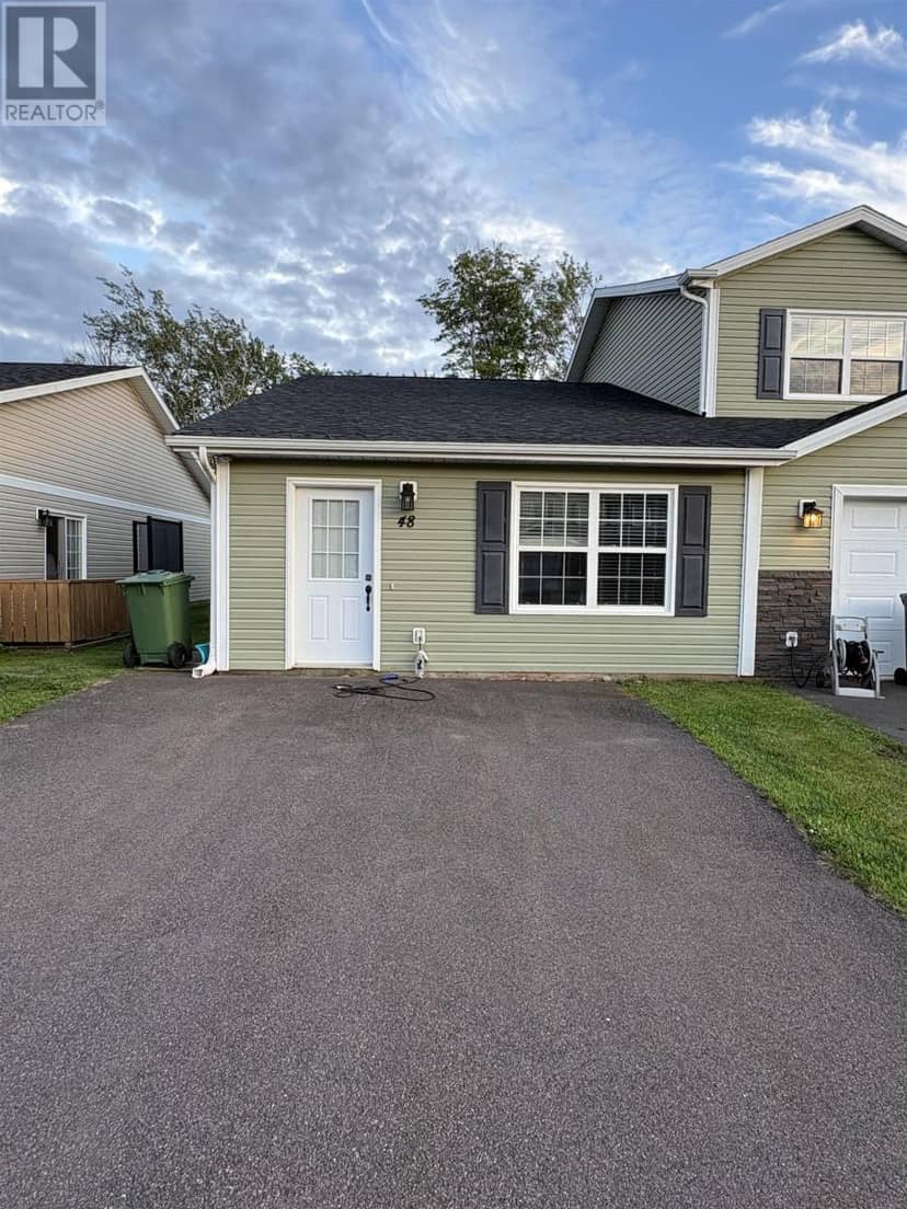 48 Autumn Lane, Stratford
