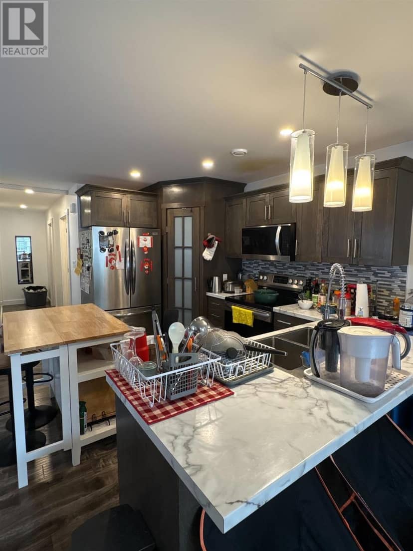 48 Autumn Lane, Stratford, photo 8