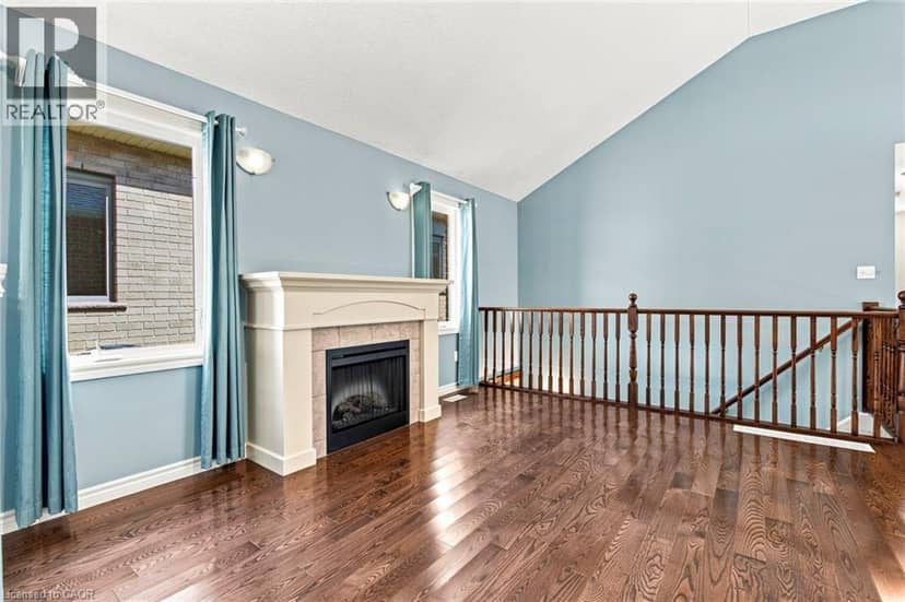 11 LOCKWOOD Street — photo 15 of 38