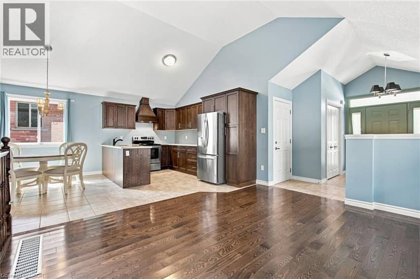 11 LOCKWOOD Street — photo 16 of 38