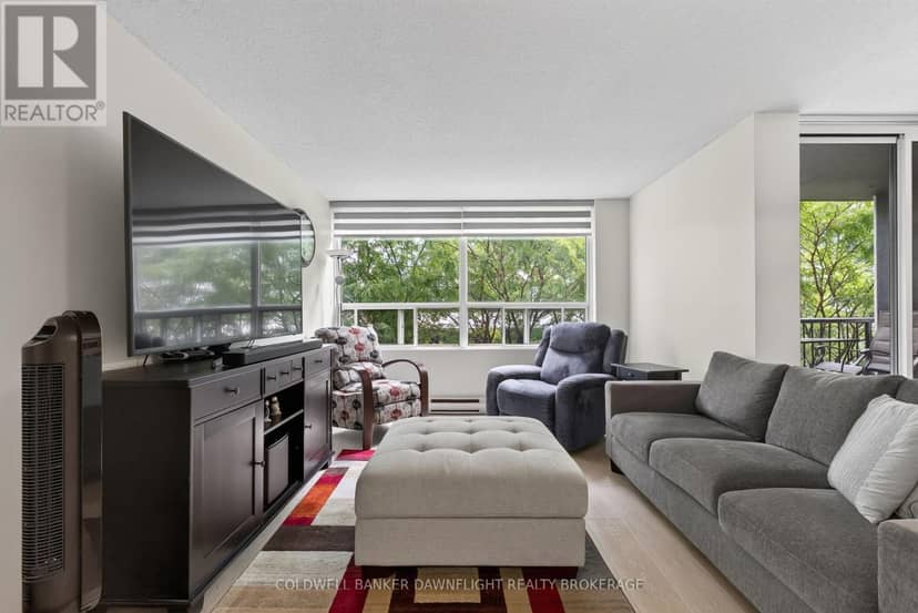505 - 155 Kent Street — photo 14 of 26