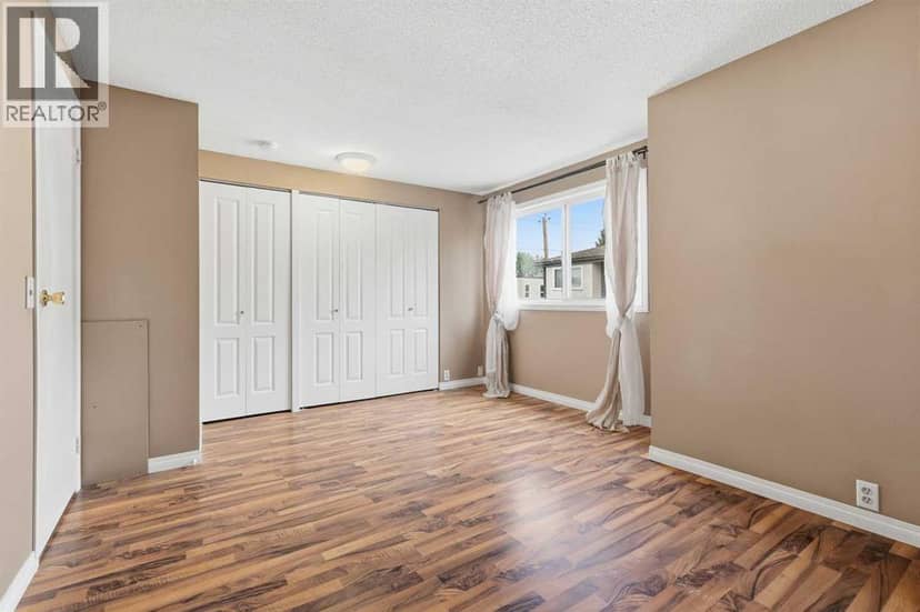 224, 999 Canyon Meadows Drive SW — photo 32 of 40