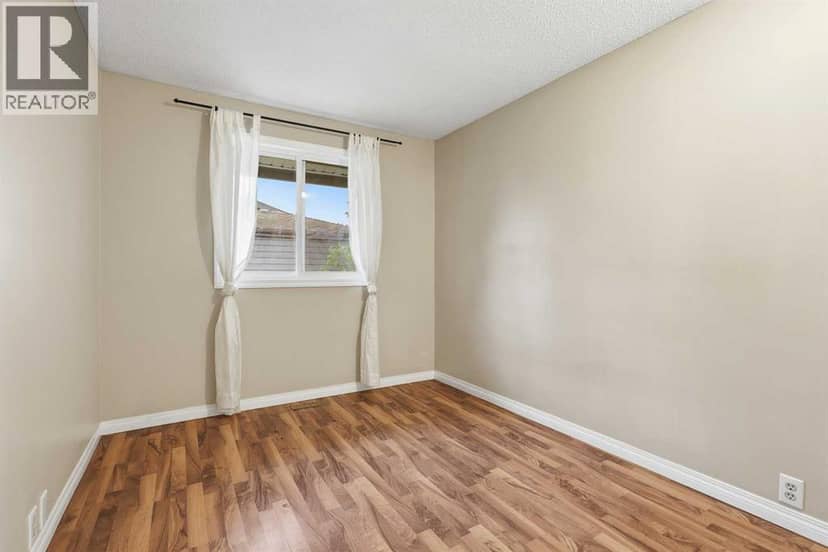 224, 999 Canyon Meadows Drive SW — photo 25 of 40