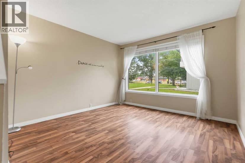 224, 999 Canyon Meadows Drive SW — photo 12 of 40