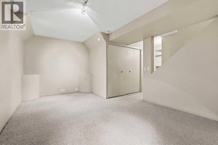 224, 999 Canyon Meadows Drive SW — photo 38 of 40