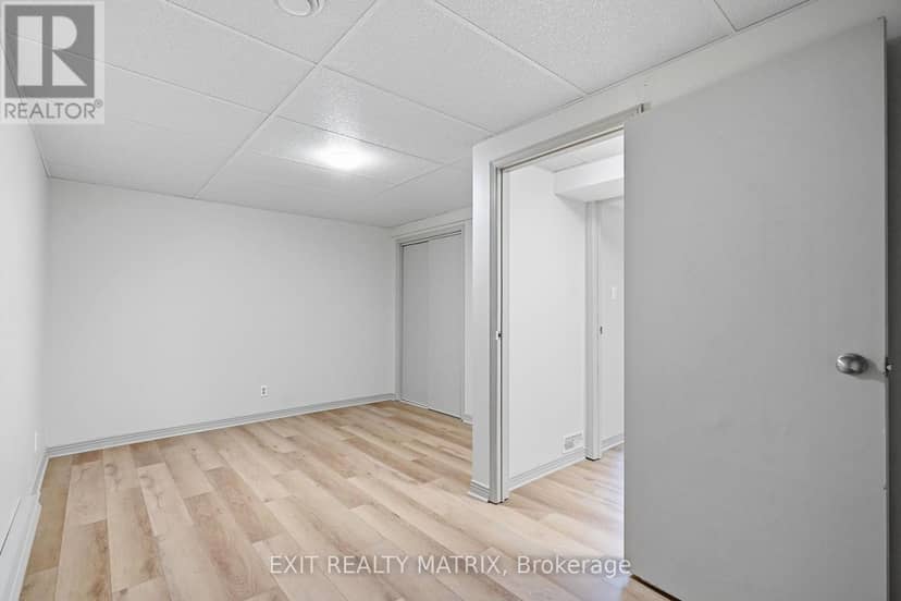 109 Oswald Street — photo 30 of 40