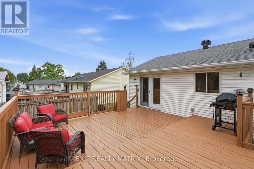 109 Oswald Street — photo 35 of 40