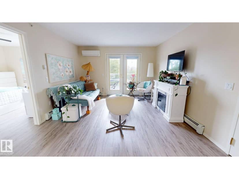 #402 78 McKenney AV, St. Albert, photo 2