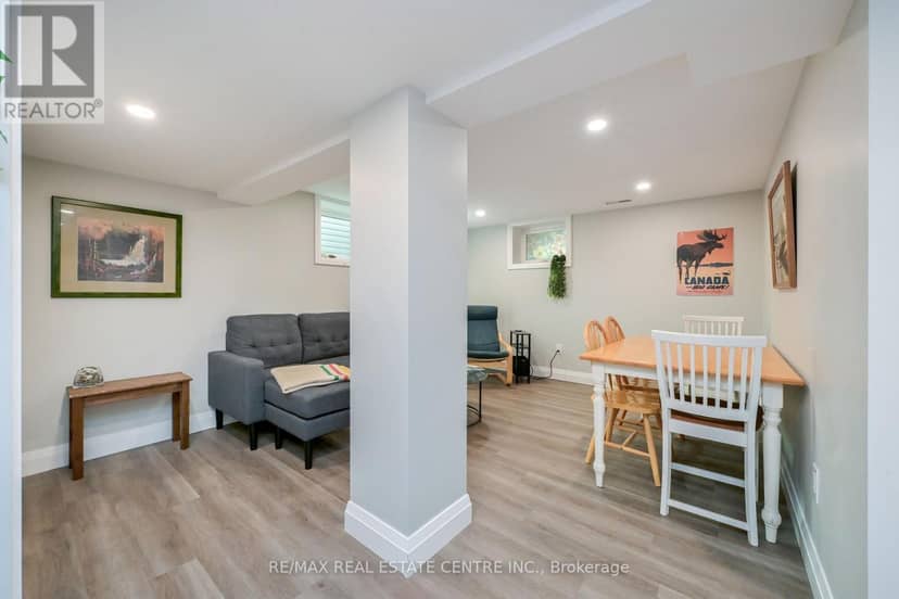 110 John Street — photo 22 of 31