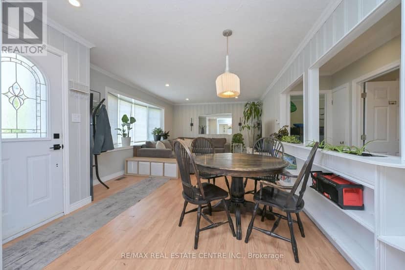 110 John Street — photo 8 of 31