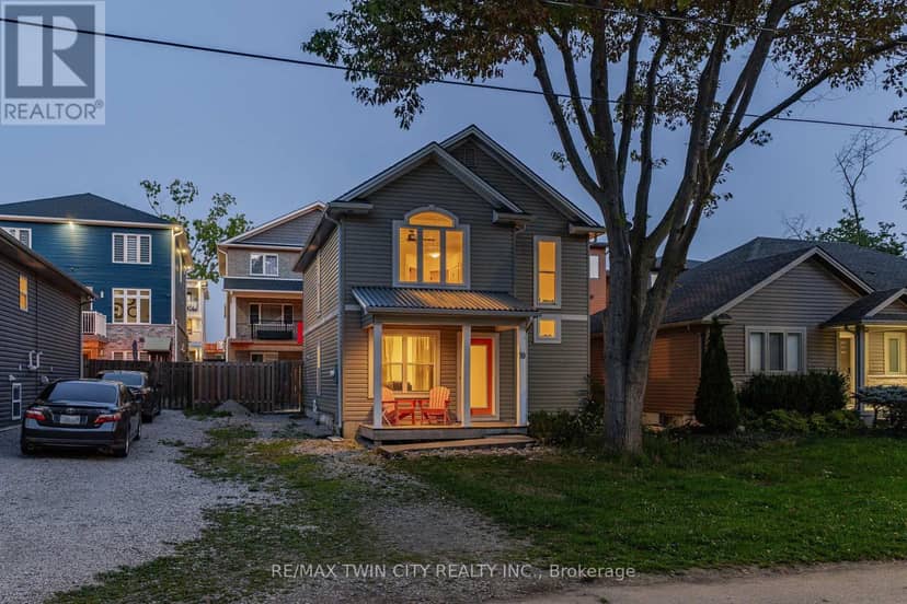 10 Queens Avenue — photo 6 of 40