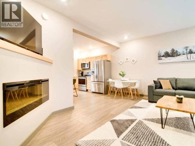 3-35 Gleaner Avenue — photo 3 of 15