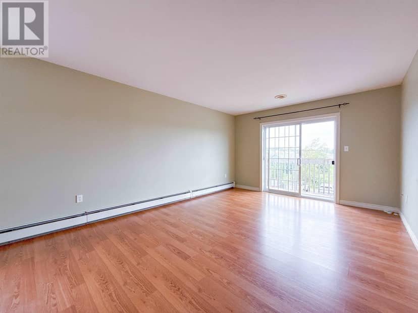 11 Elena Court — photo 14 of 23