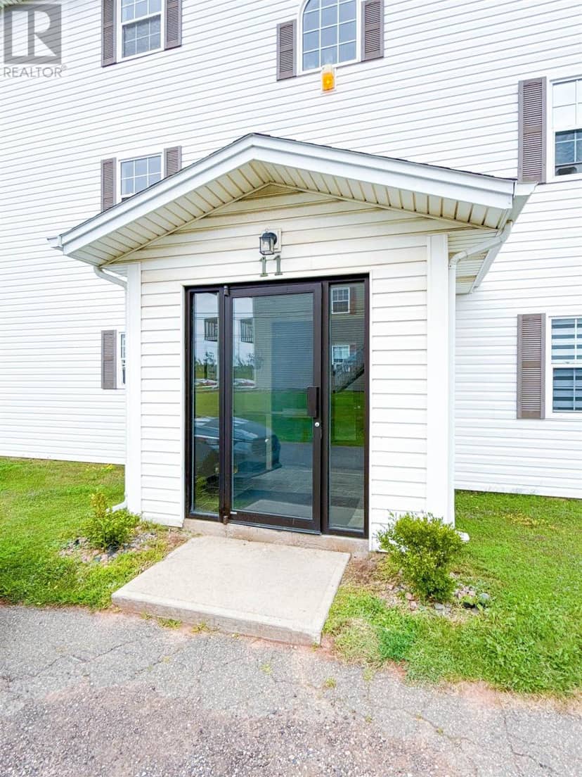 11 Elena Court, Charlottetown, photo 2