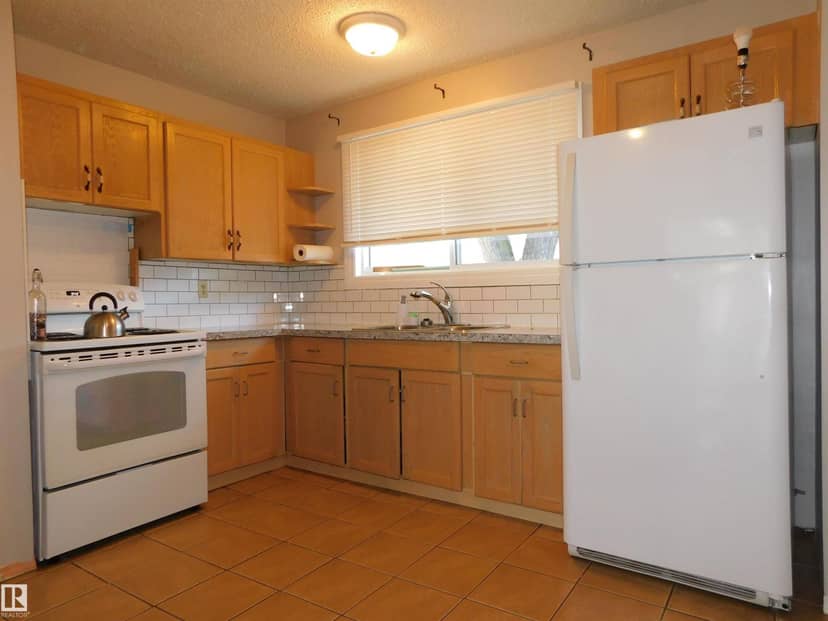 213 Habitat Cr NW, Edmonton, photo 2