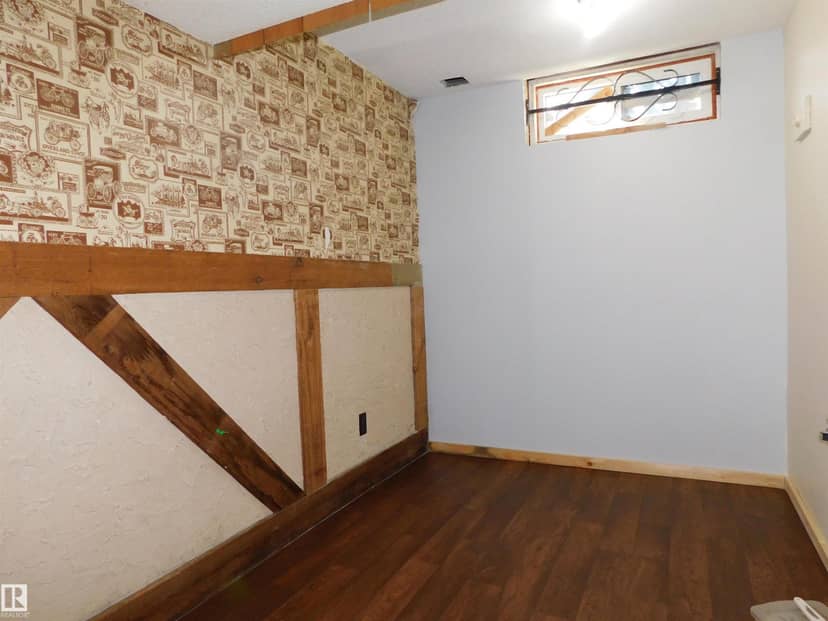 213 Habitat Cr NW — photo 19 of 21