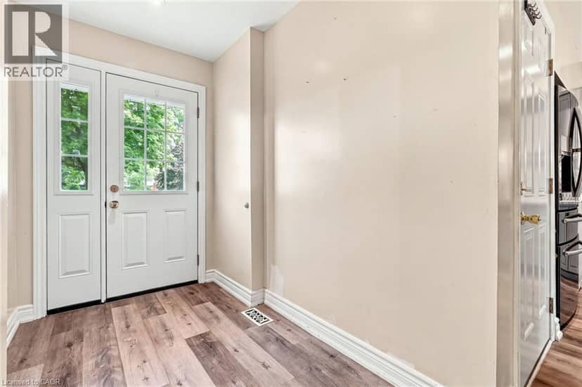 82 ST. ANDREWS Drive, Hamilton, photo 4