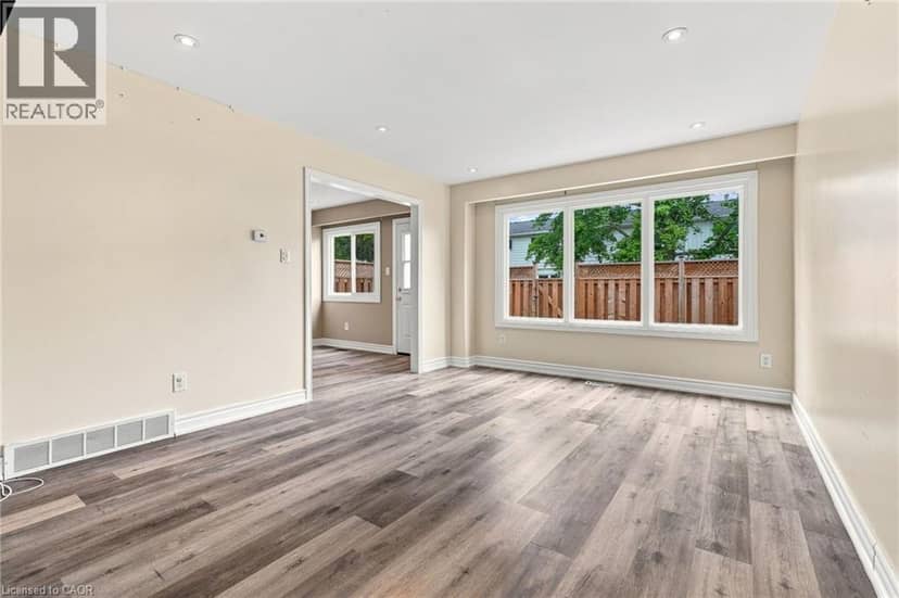82 ST. ANDREWS Drive, Hamilton, photo 7