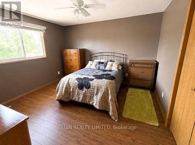111 Manor Road — photo 8 of 14