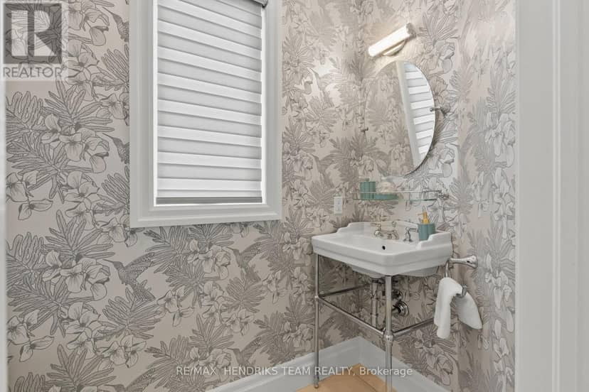 5B Wilholme Drive — photo 10 of 40