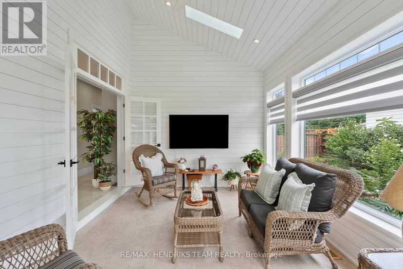 5B Wilholme Drive — photo 17 of 40